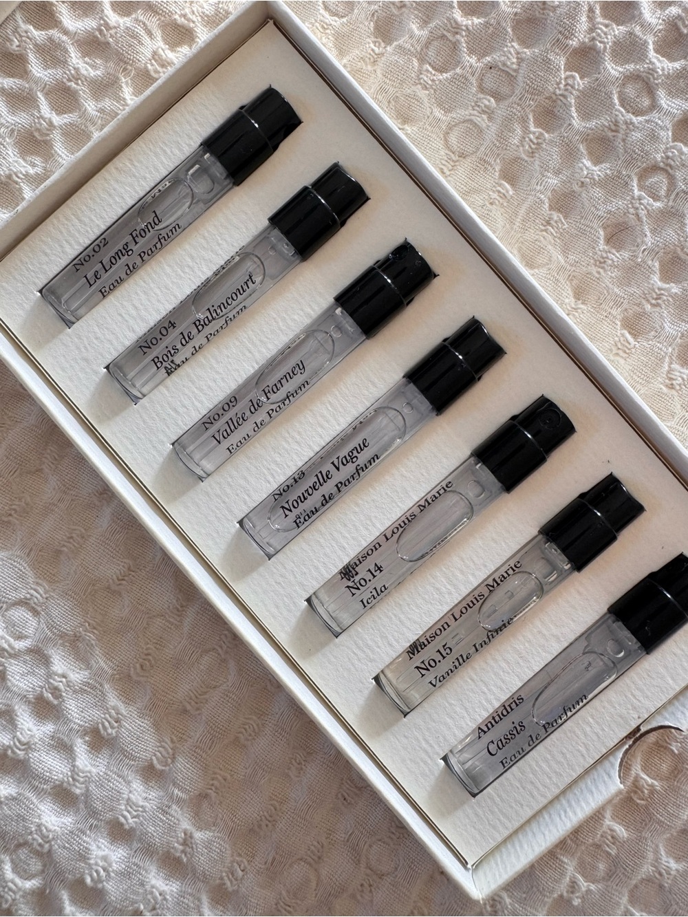 Maison Louis Marie Perfume Sample Set — Clear Vials with Black Caps